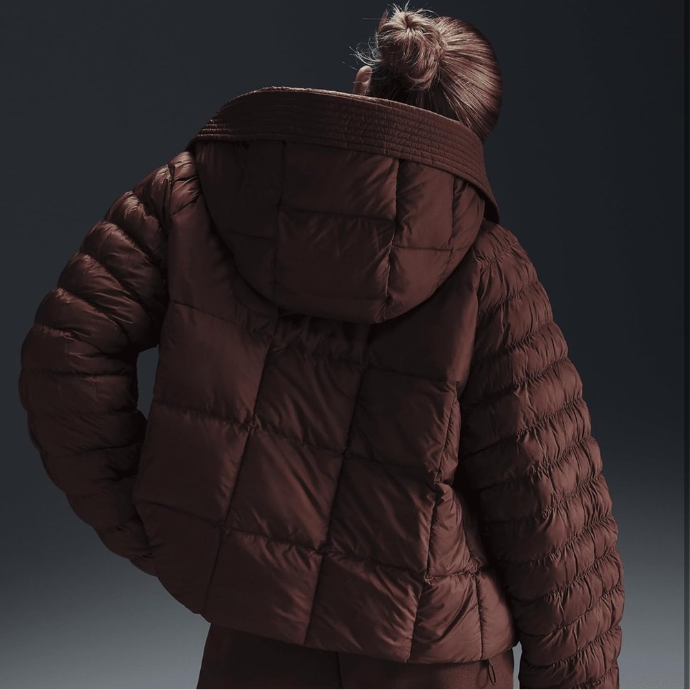 Nike Women's Brown Puffer Jacket BNWT - Picture 3 of 13